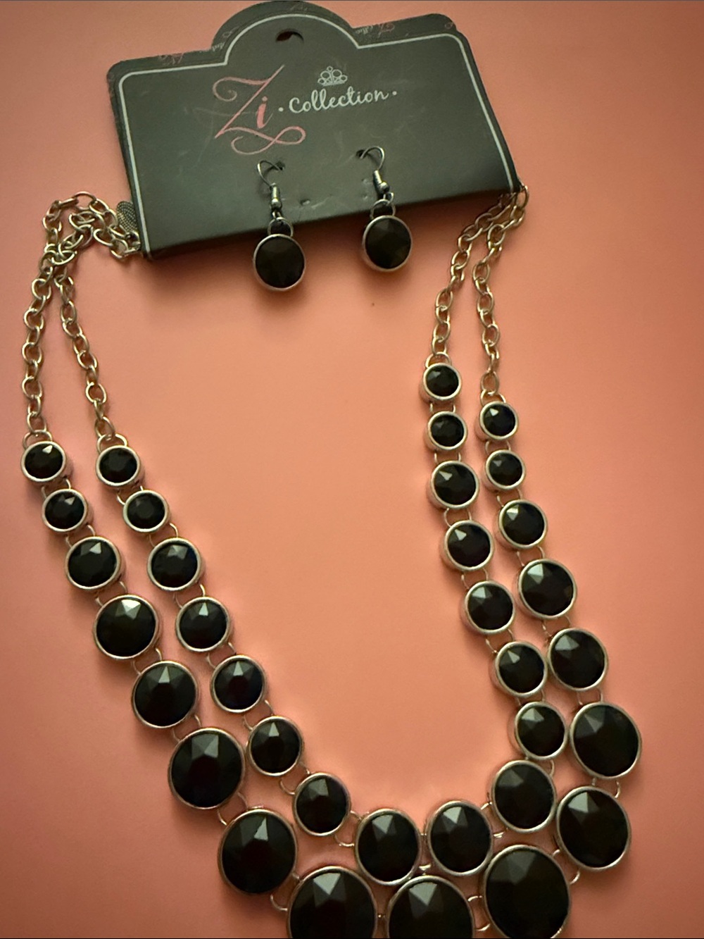 IC COLLECTION Black Multi-Row Faceted Stone Necklace with Matching Earrings